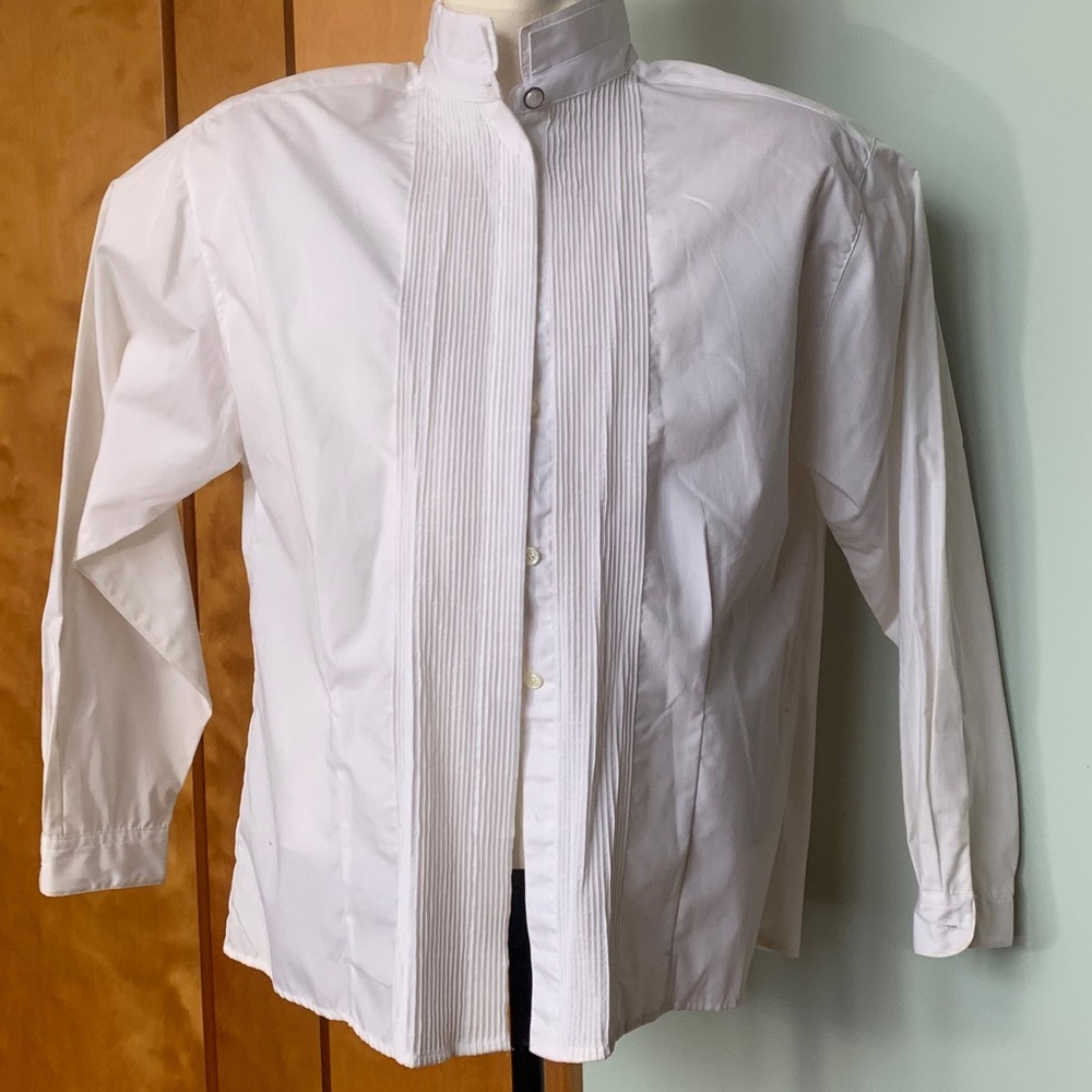 Ladies’ “tuxedo-look” woven shirt. Never worn.